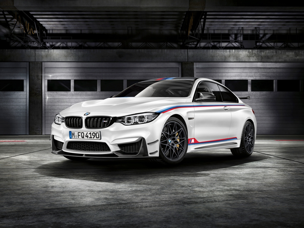 BMW M4 COUPE DTM CHAMPION EDITION
